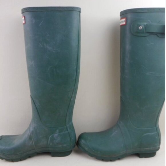 Tall Hunter rain boots ("wellies") in hunter green - Picture 2 of 6